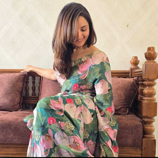 Soft Chinnon Fabric Saree With Digital Print